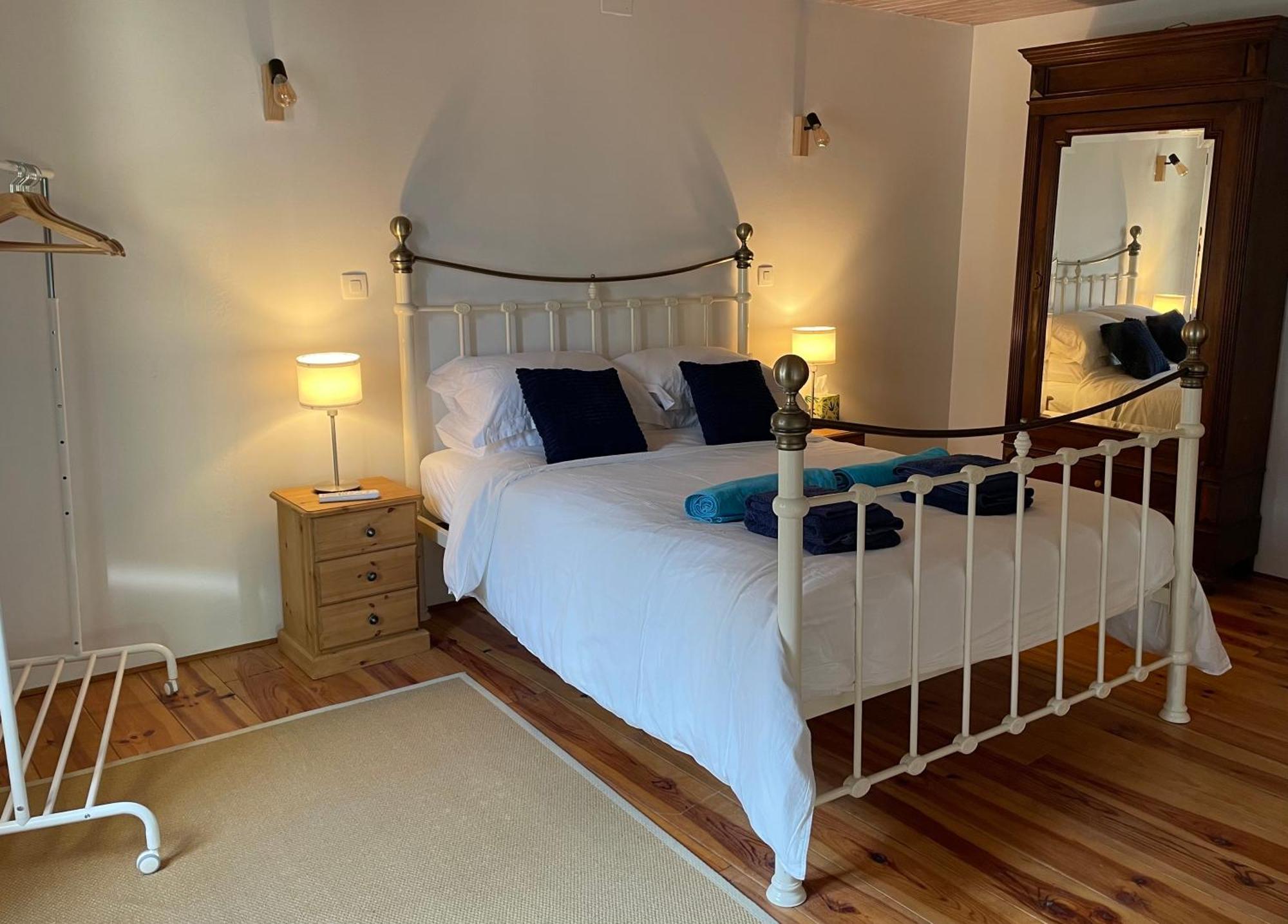 Gites De Verger, Stylish Self Catering Cottages In Sos Екстер'єр фото